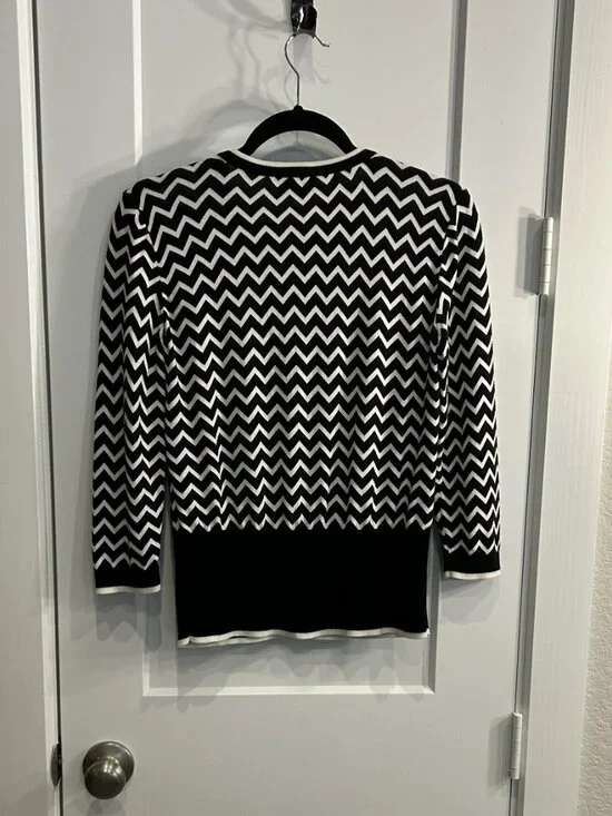 WHBM Cardigan Bundle Lot of 4 – Black White Classics Chevron Stripe Polka Paisle - Picture 4 of 15